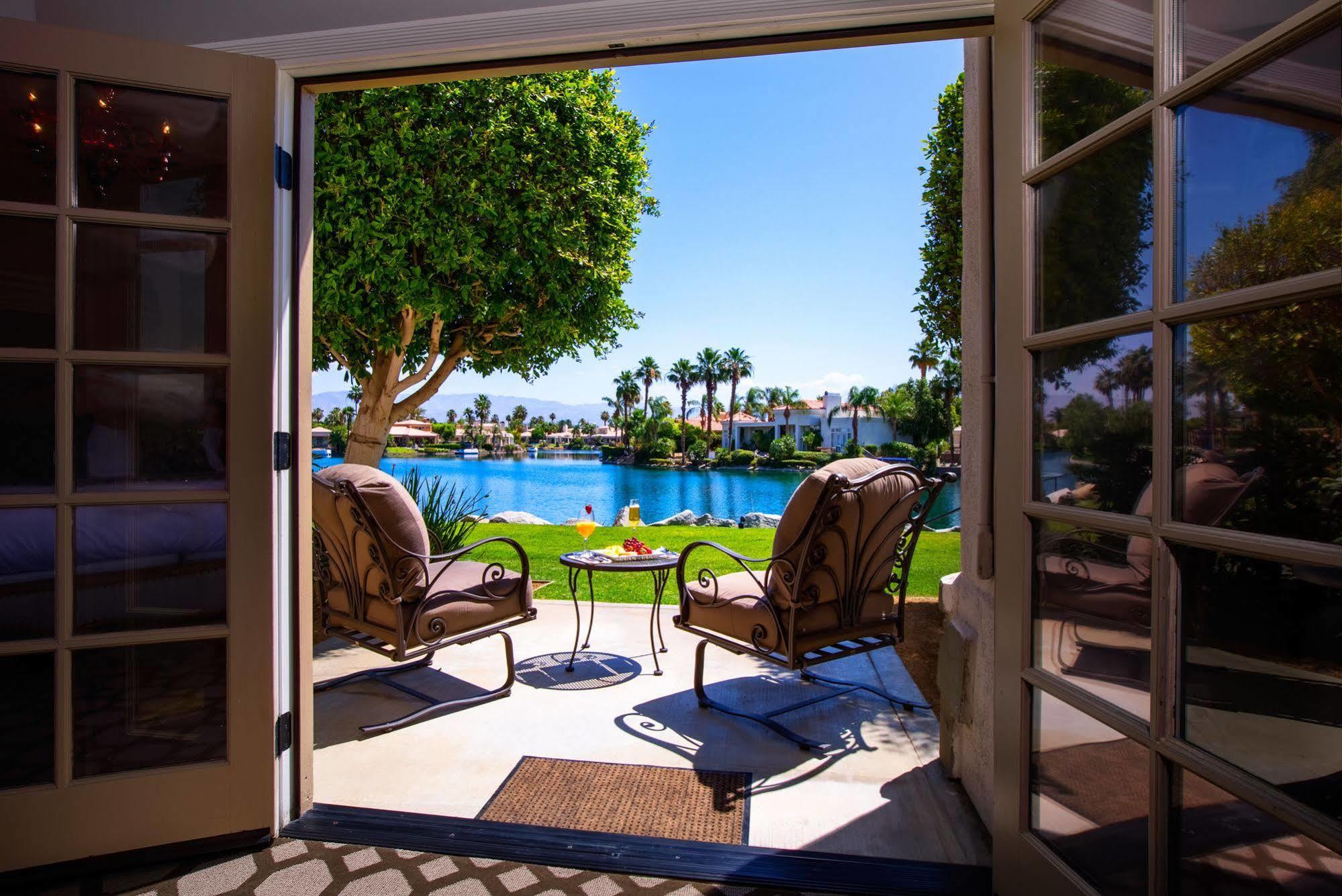 The Chateau At Lake La Quinta Esterno foto